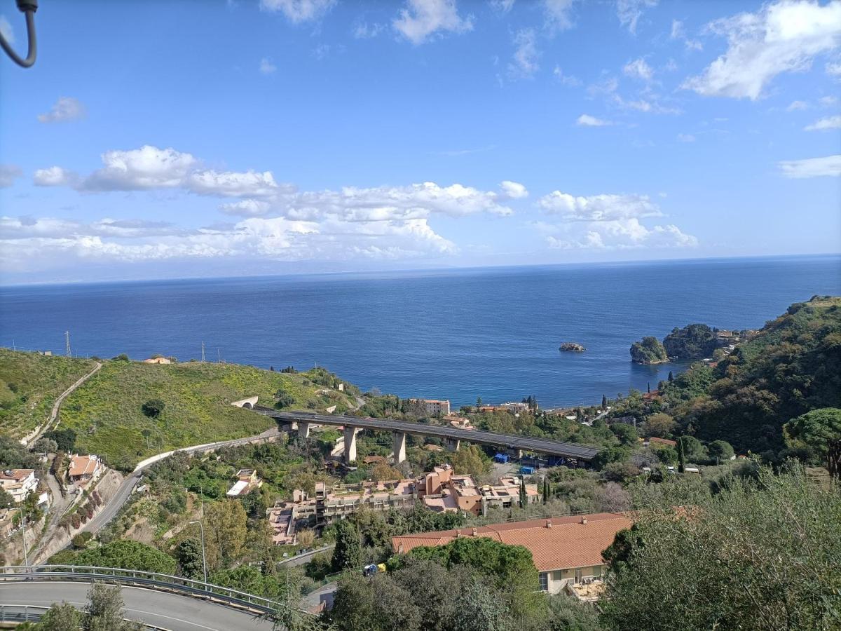 Al Bajah Loft Monovano Con Requisiti Hotel Taormina Eksteriør billede